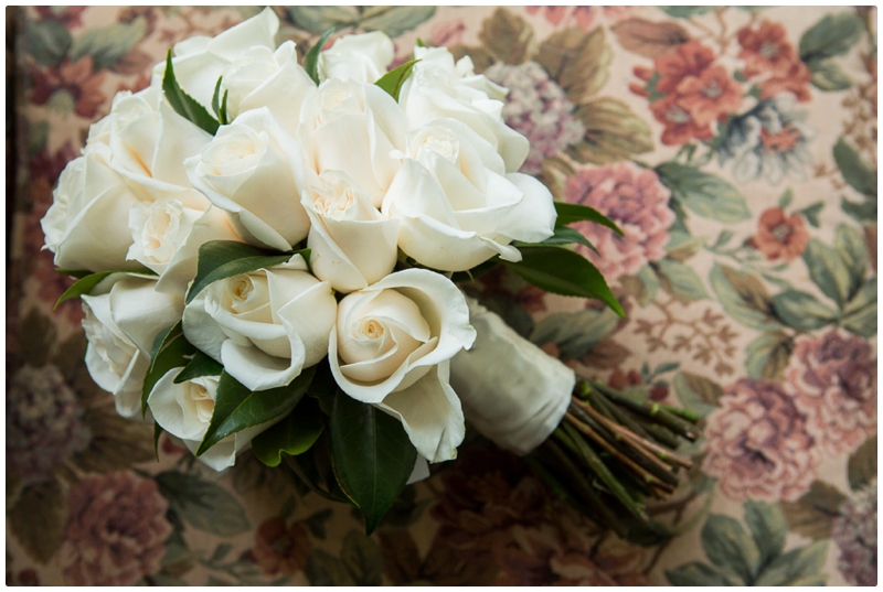 white rose bouquet 