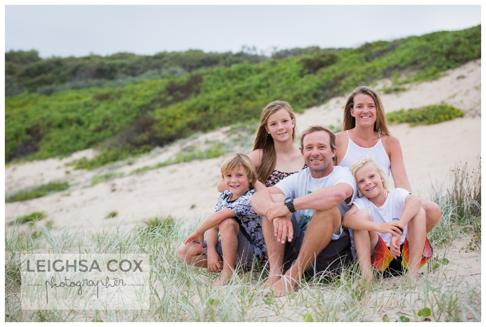 Caves Beach Family Portraits