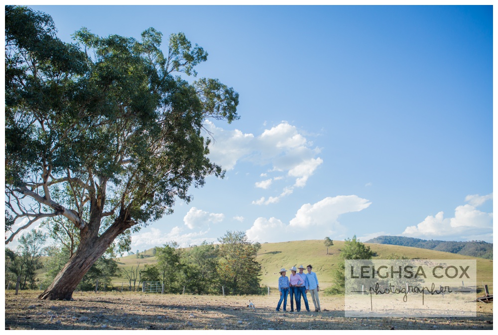 Singleton Country Family