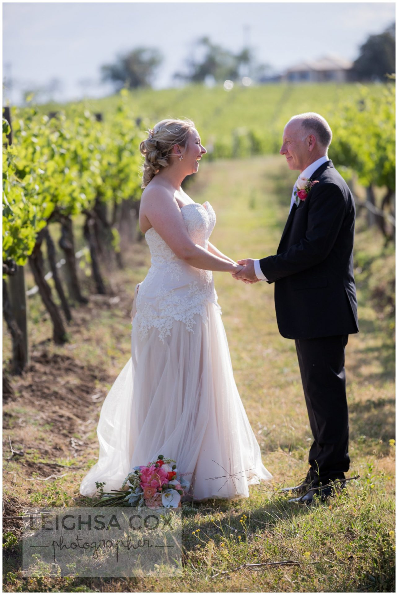 wedding in the vines
