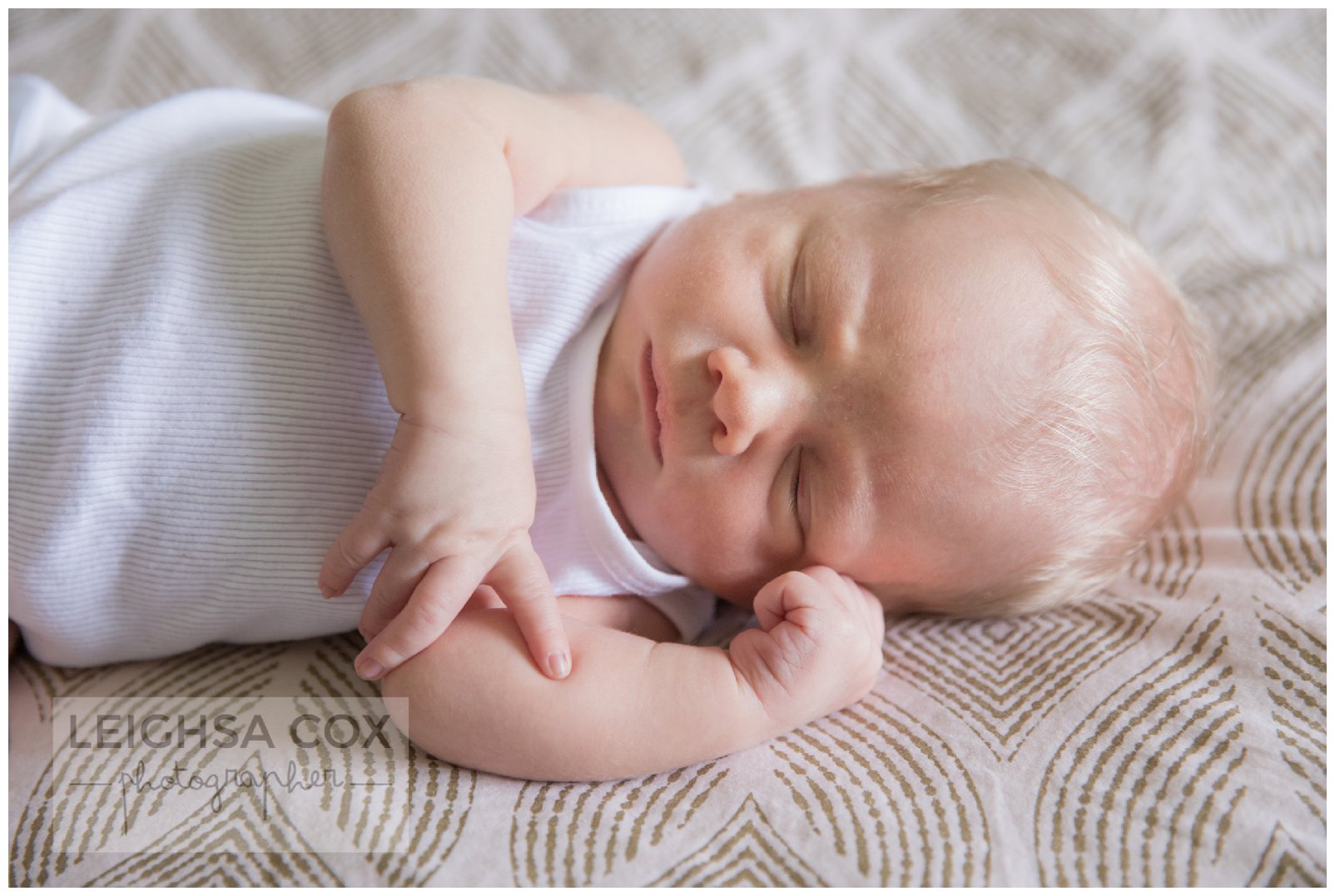 Newcastle home newborn session